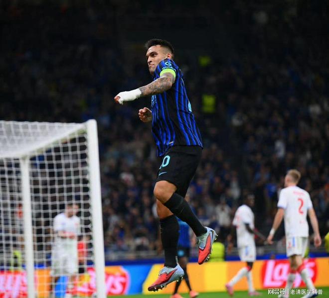 爱游戏体育-加时末段突围战来临,国际米兰围绕西甲迎来里程碑,态度坚定,阵容厚度经受考验的简单介绍